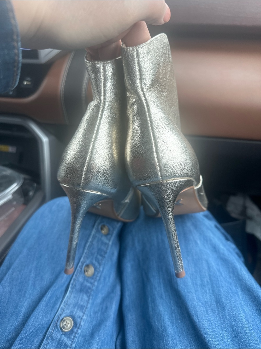 Express Gold Metallic Pointed-Toe Stiletto Ankle Boots - Picture 4 of 8